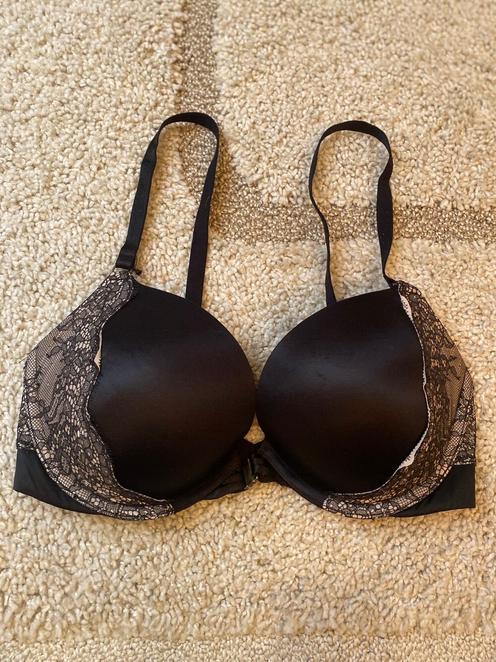 Victoria Secret Push Up Bra